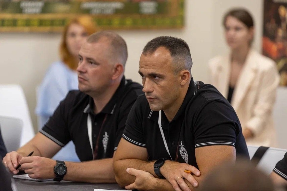 Михаил Ведерников пожелал участникам программы «Герои земли Псковской» успехов в освоении новых задач