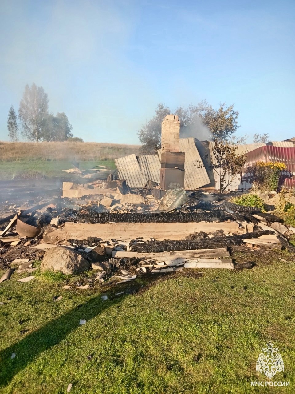 ГАЗель горела на Октябрьском проспекте в Великих Луках