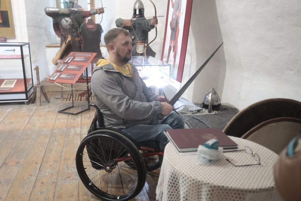 Всем и каждому 