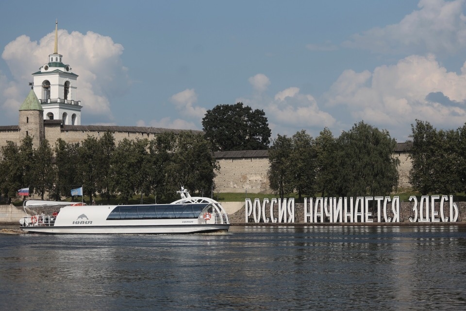 Навигация псковского пассажирского судна «Иния» завершится 28 сентября