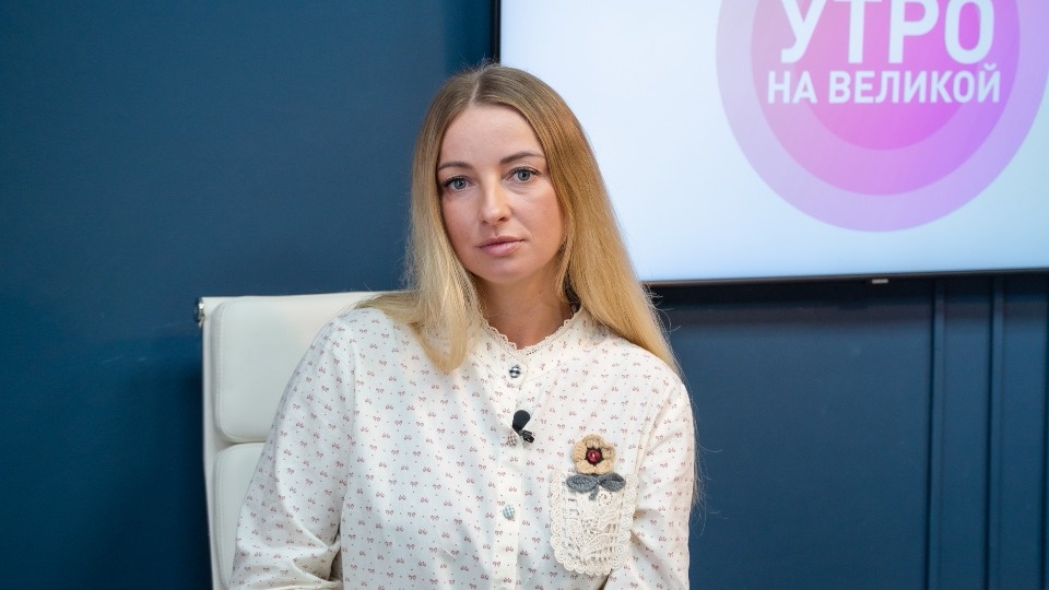 Актёры помогают псковским гимнасткам готовиться к чемпионату мира