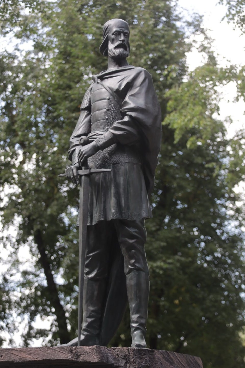 Памятник князю Довмонту поставят на древний валун в Пскове