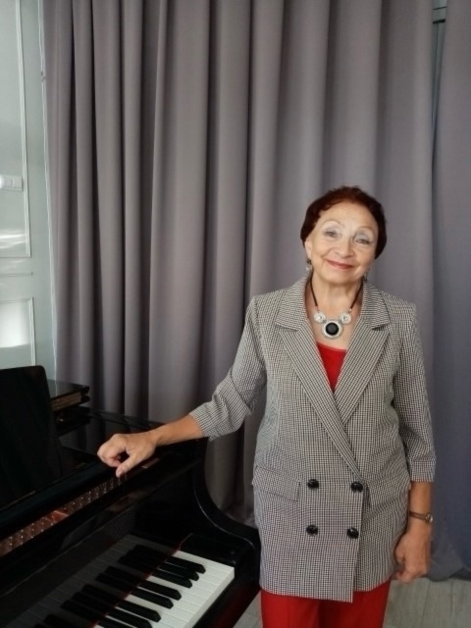 Два псковских педагога вошли в число лучших преподавателей России