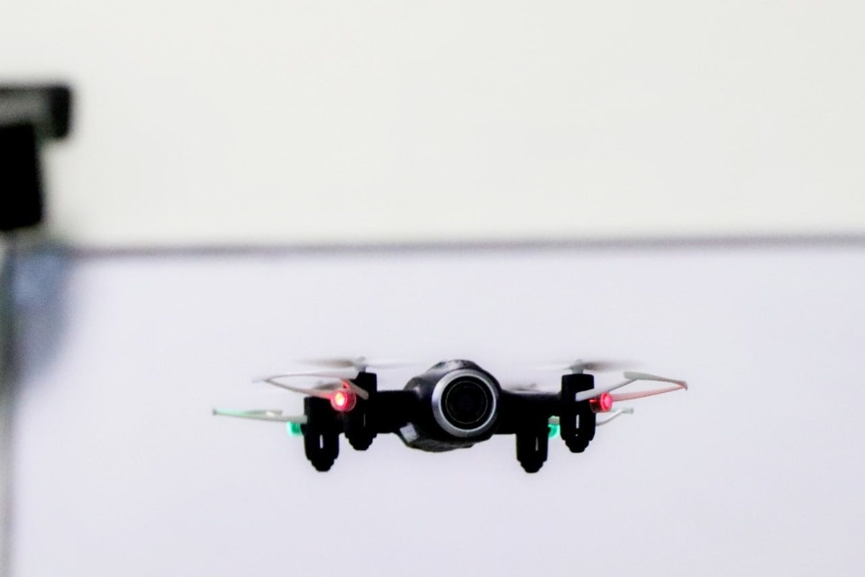 В Псковской области объявили набор на курс по пилотированию гоночных FPV-дронов В Псковской области объявили набор на курс по пилотированию гоночных FPV-дронов