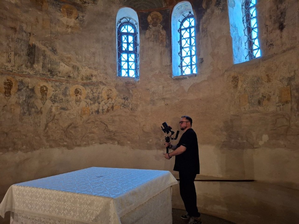 Телеканал «Культура» снял фрагменты программы «Пешком» в Псковском музее