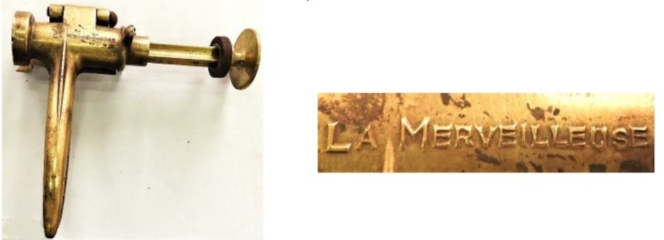 Француз пытался незаконно ввезти в Россию 44 старинных предмета