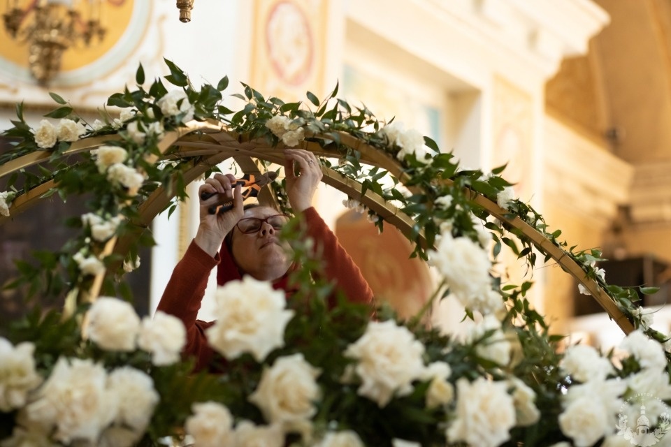 Цветочное служение