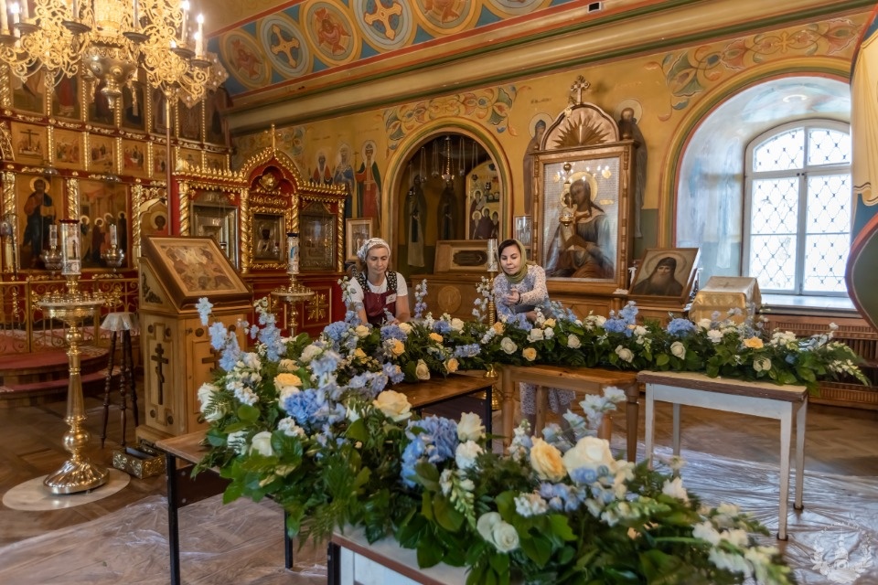 Цветочное служение