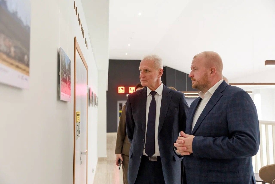 Выставка «Хроники террора украинского неонацистского режима» открылась в Пскове