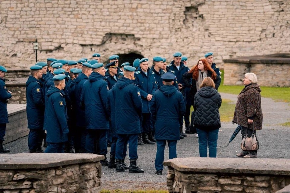Рязанский губернатор поблагодарил Михаила Ведерникова за теплый прием курсантов в Псковской области