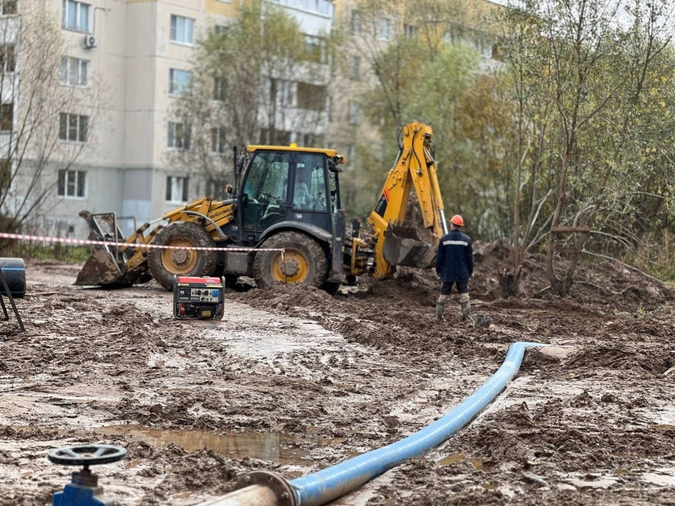 На Запсковье продолжается реконструкция системы канализации