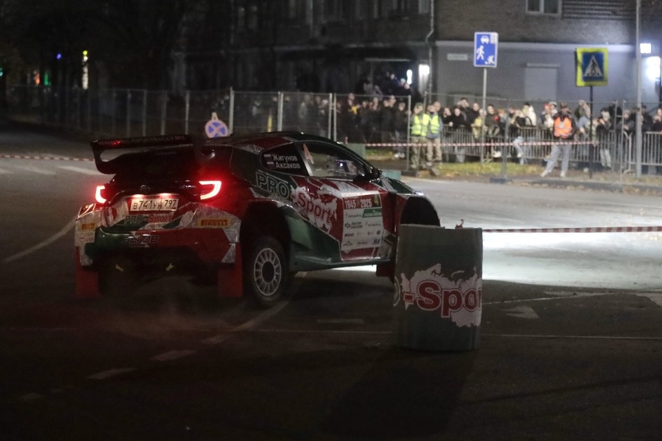 Рёв моторов