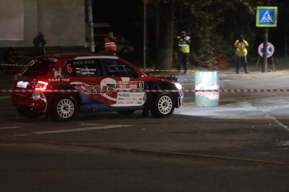 Рёв моторов