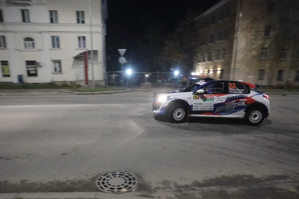 Рёв моторов