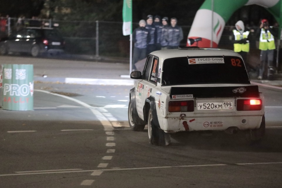 Рёв моторов