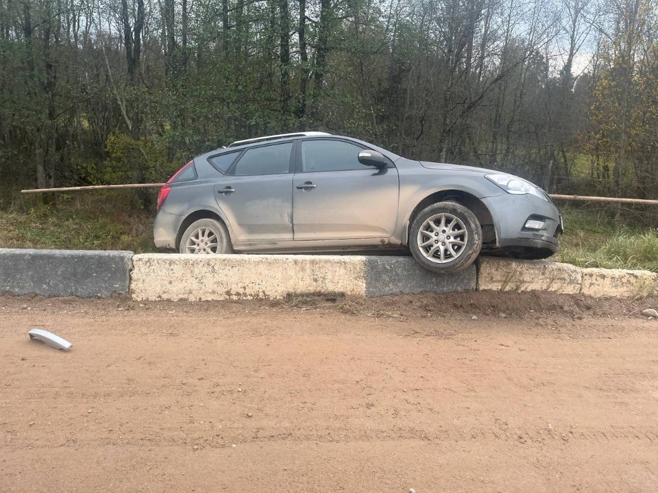 Два человека погибли и 20 пострадали в результате ДТП на псковских дорогах за неделю