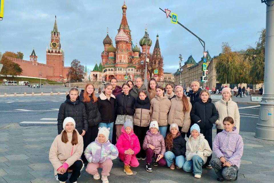 26 юных спортсменов из Псковской области посетили шоу Алексея Немова «Легенды спорта» в Москве