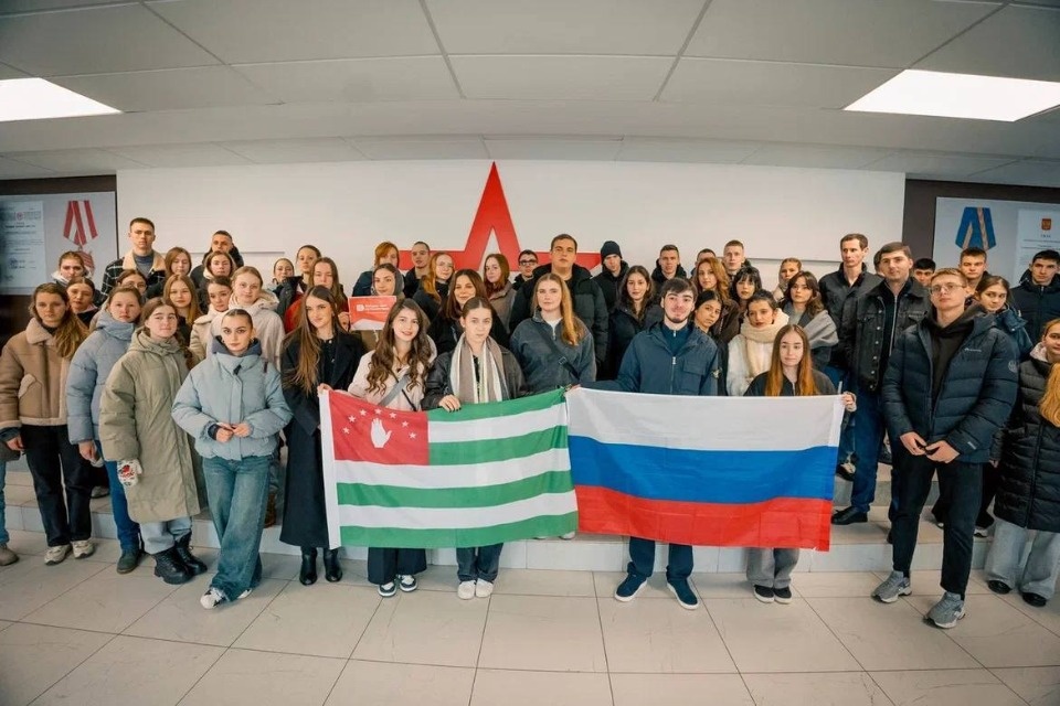 Ребята из Абхазии посетили Псковскую область по программе «Больше, чем путешествие»