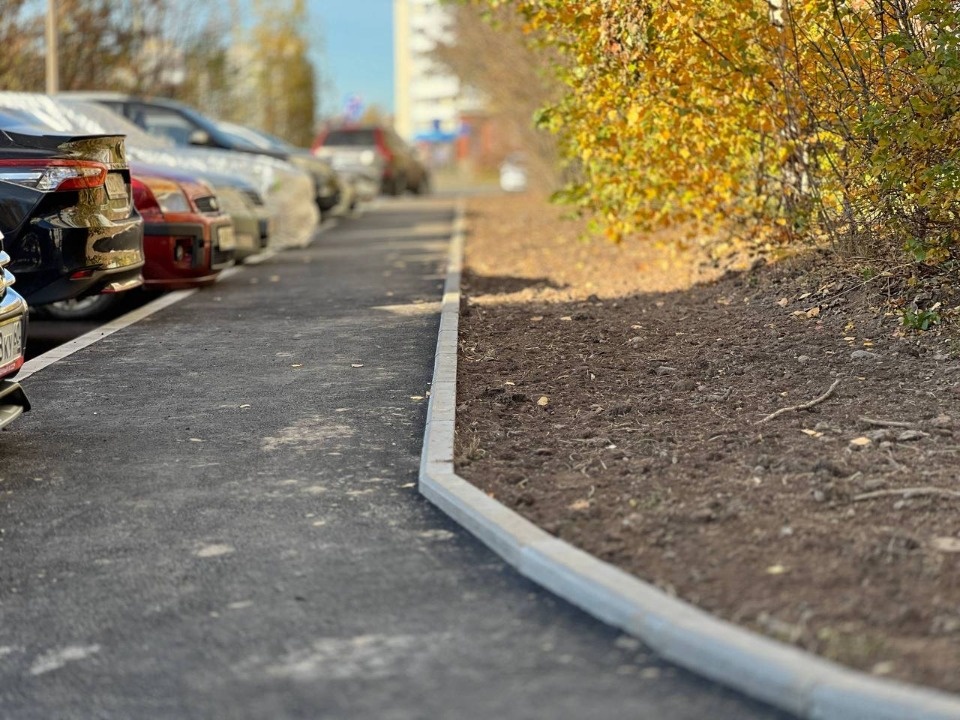 В Пскове отремонтировали еще один междворовой проезд