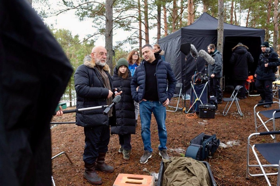 Снятый в Псковской области фильм «Красный шелк» признали лучшим на кинофестивале в Пхеньяне Снятый в Псковской области фильм «Красный шелк» признали лучшим на кинофестивале в Пхеньяне