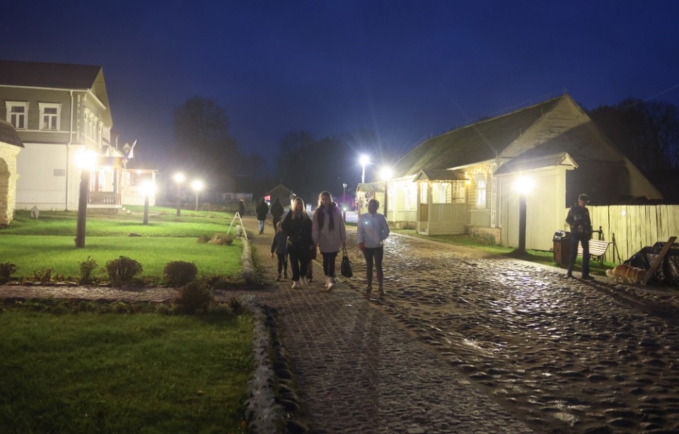 «Тени» Изборска