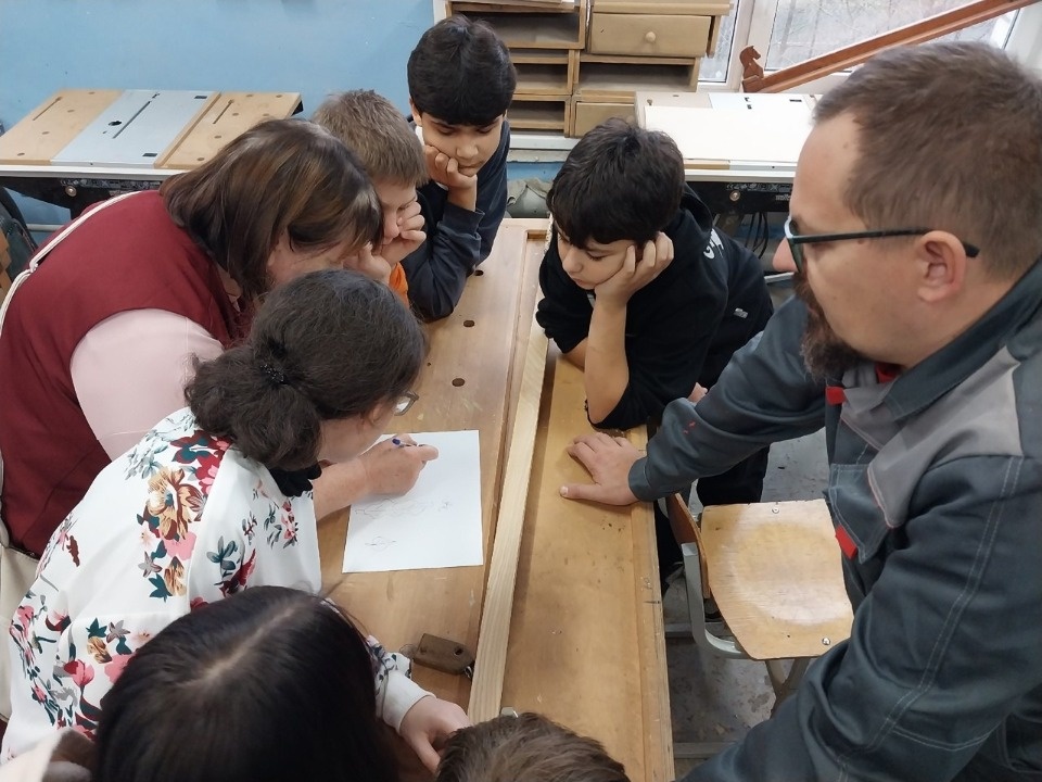 В Пскове прошли профессиональные пробы для воспитанников Центра помощи детям