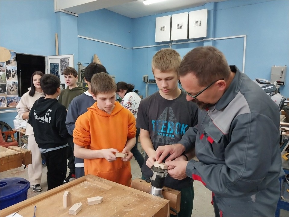 В Пскове прошли профессиональные пробы для воспитанников Центра помощи детям