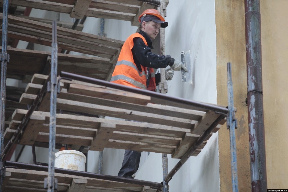 Капитальный ремонт проведут в островской школе №1 в 2026 году