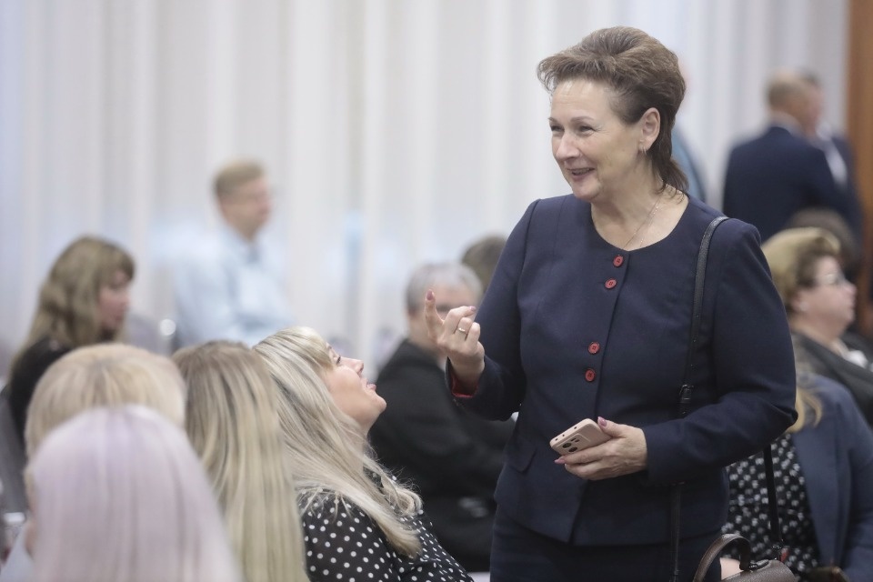 Теснее ряды!