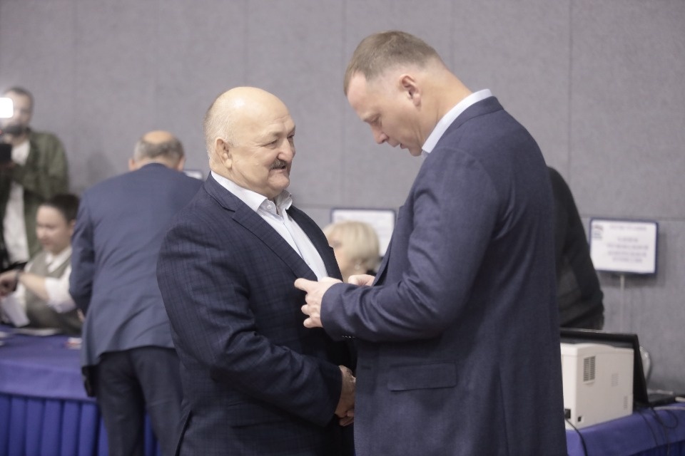 Теснее ряды!