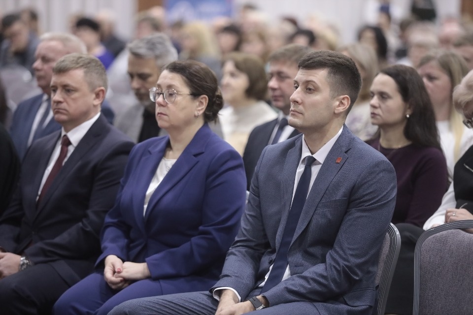 Теснее ряды!