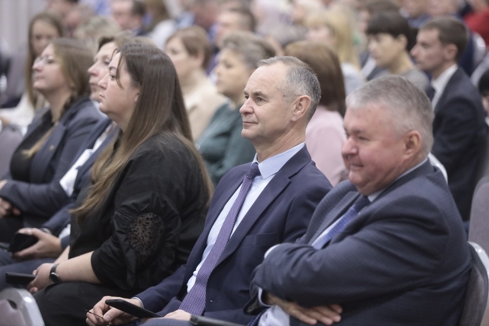 Теснее ряды!