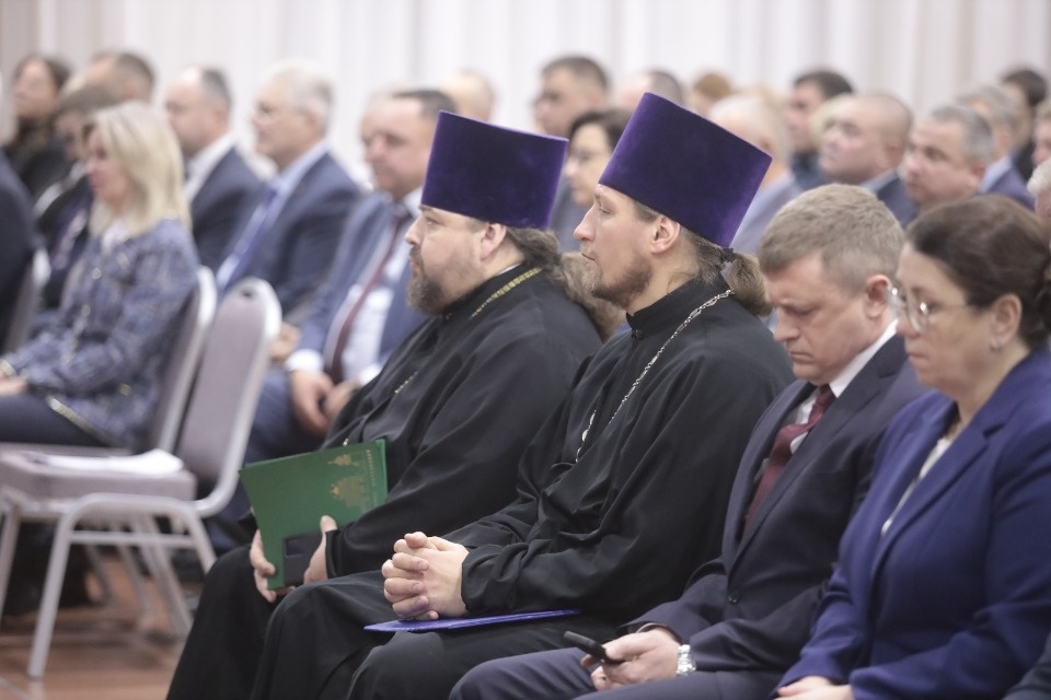 Теснее ряды!