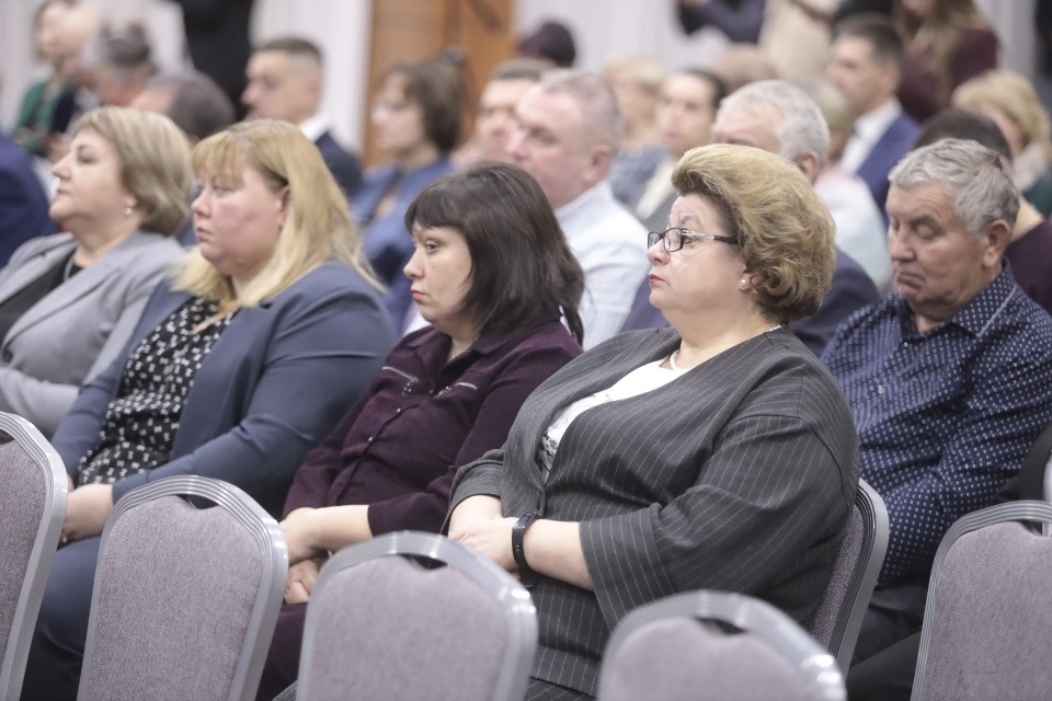 Теснее ряды!