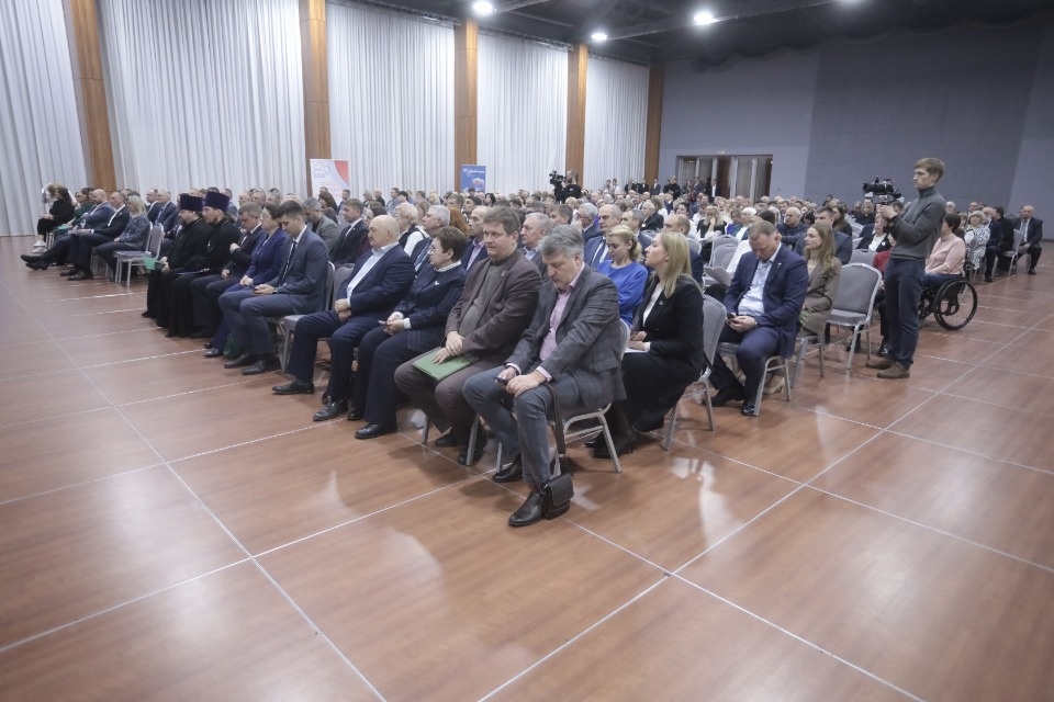 Теснее ряды!