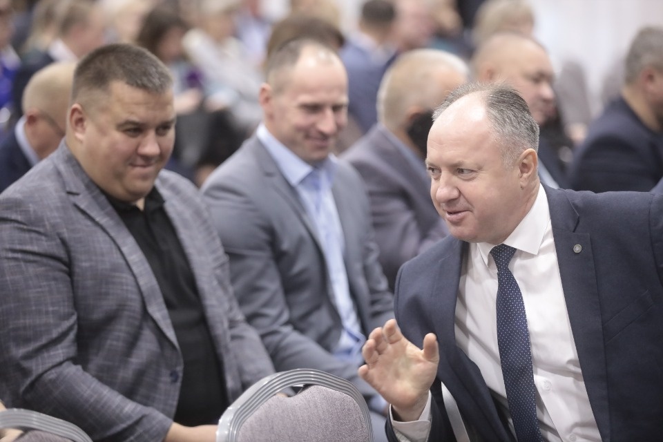 Теснее ряды!