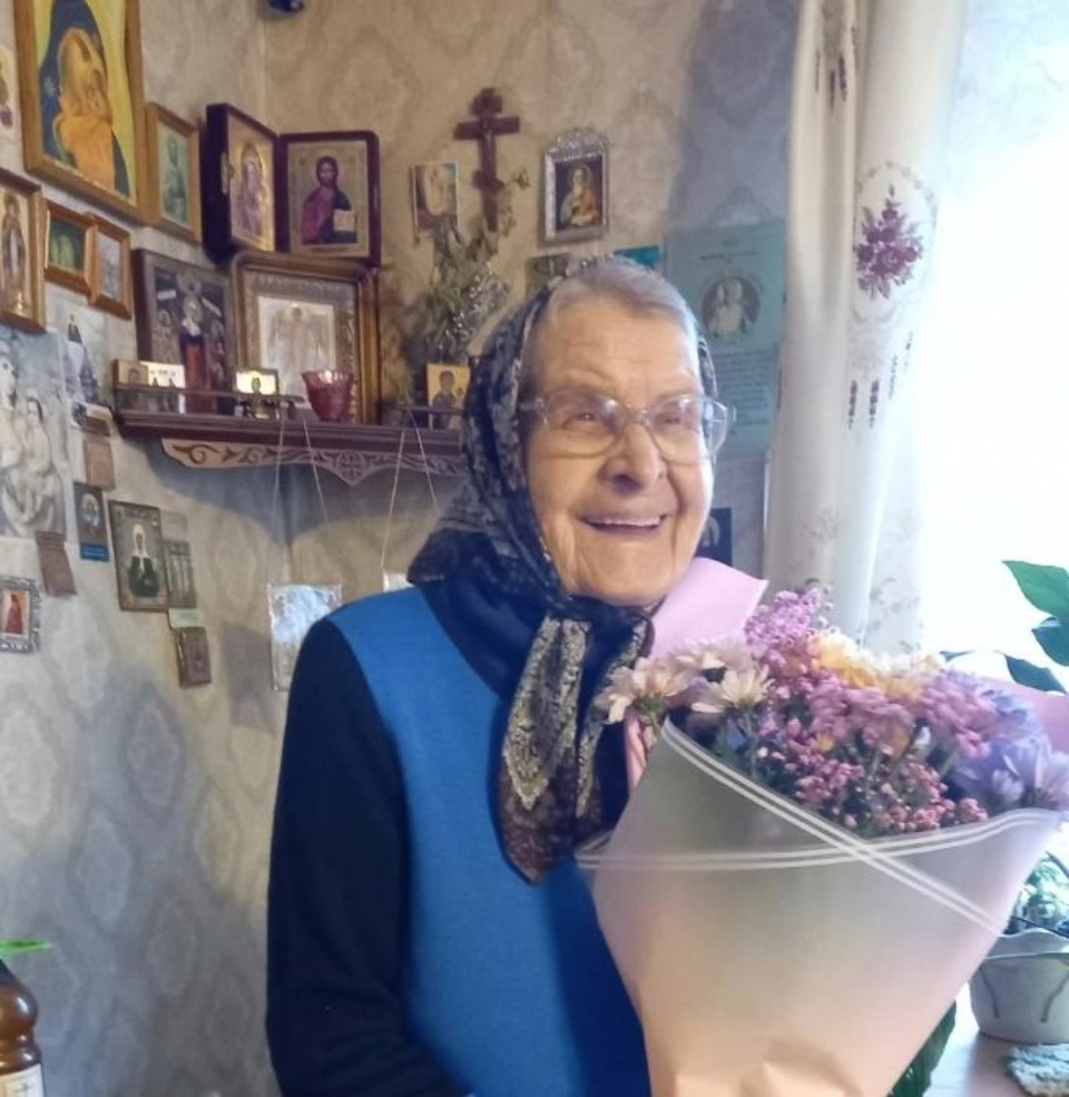 Жительница себежской Идрицы Клавдия Богданова отмечает 100-летний юбилей