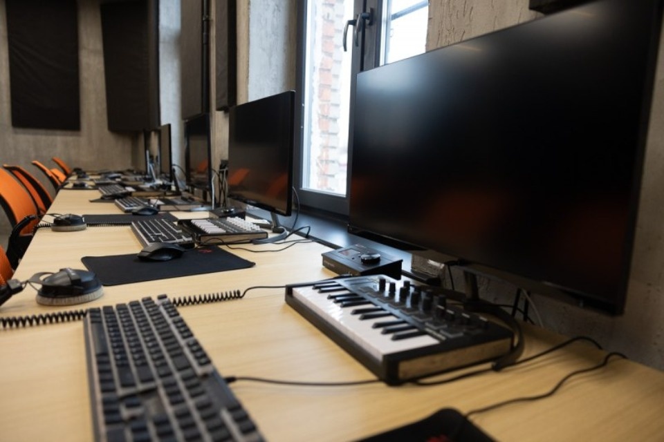 Возможности псковского Дома молодежи оценил премьер-министр Абхазии Возможности псковского Дома молодежи оценил премьер-министр Абхазии