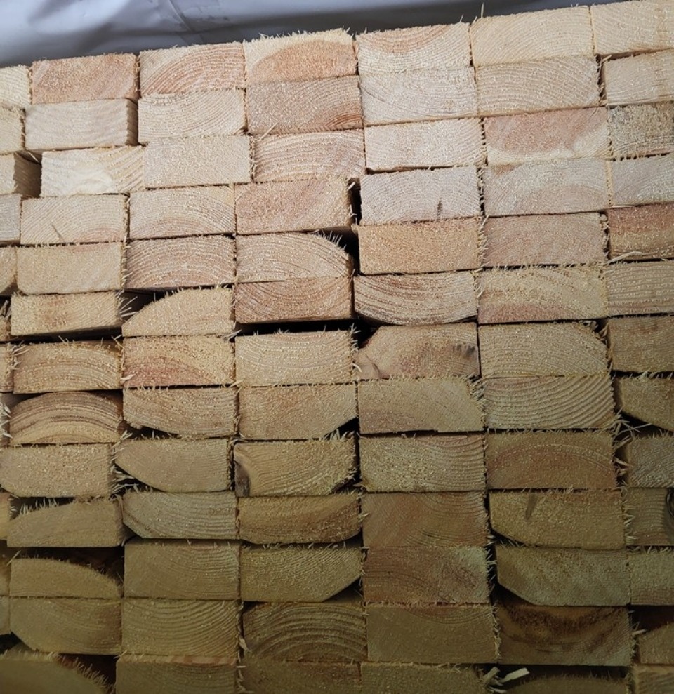 Более 50 тысяч кубометров лесопродукции экспортировали из Псковской области с начала года Более 50 тысяч кубометров лесопродукции экспортировали из Псковской области с начала года