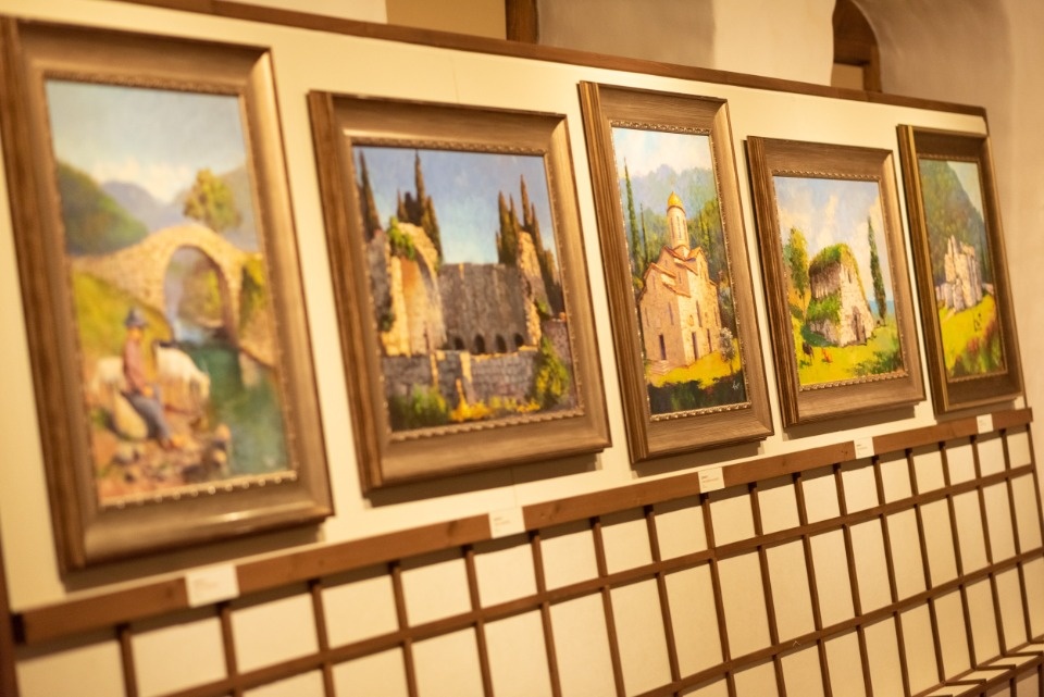 Выставку абхазских художников открыли в Пскове