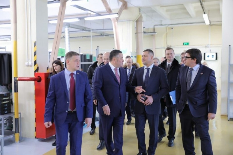 Игорь Руденя и Михаил Ведерников посетили псковские предприятия