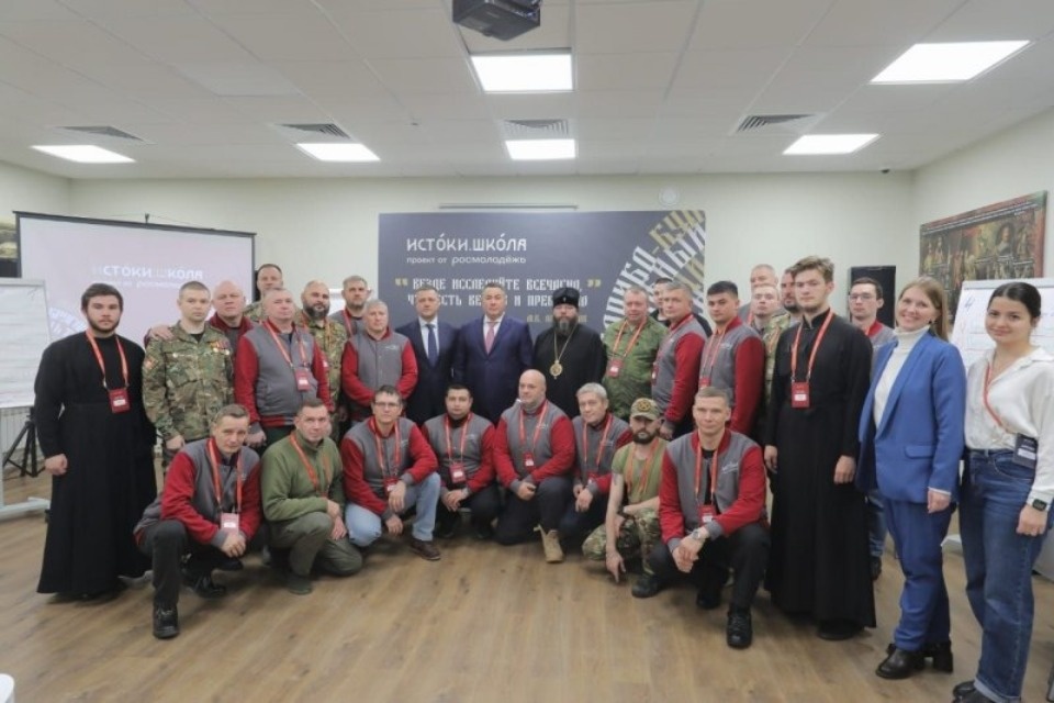 Игорь Руденя и Михаил Ведерников посетили псковские предприятия