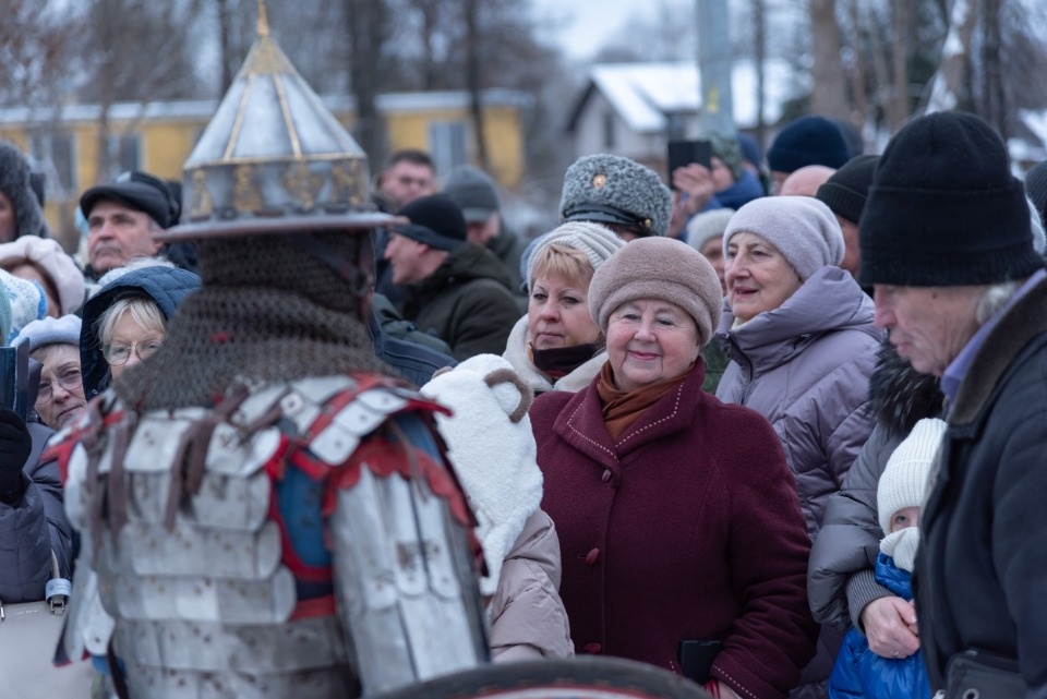 Князь, очень приятно, князь  