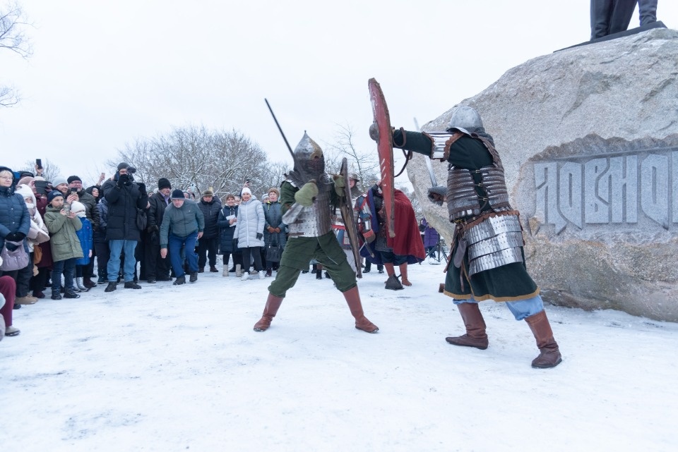 Князь, очень приятно, князь  