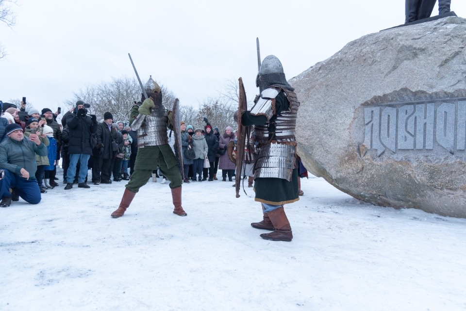 Князь, очень приятно, князь  