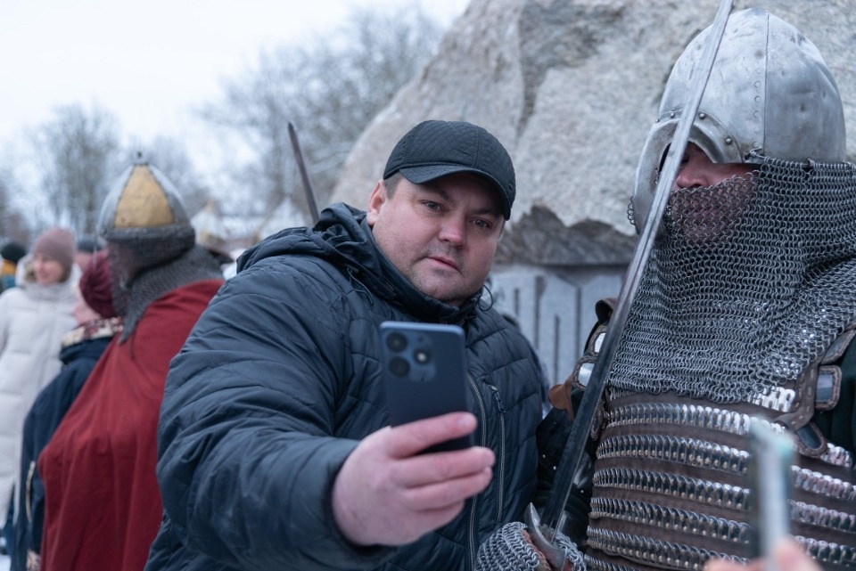 Князь, очень приятно, князь  