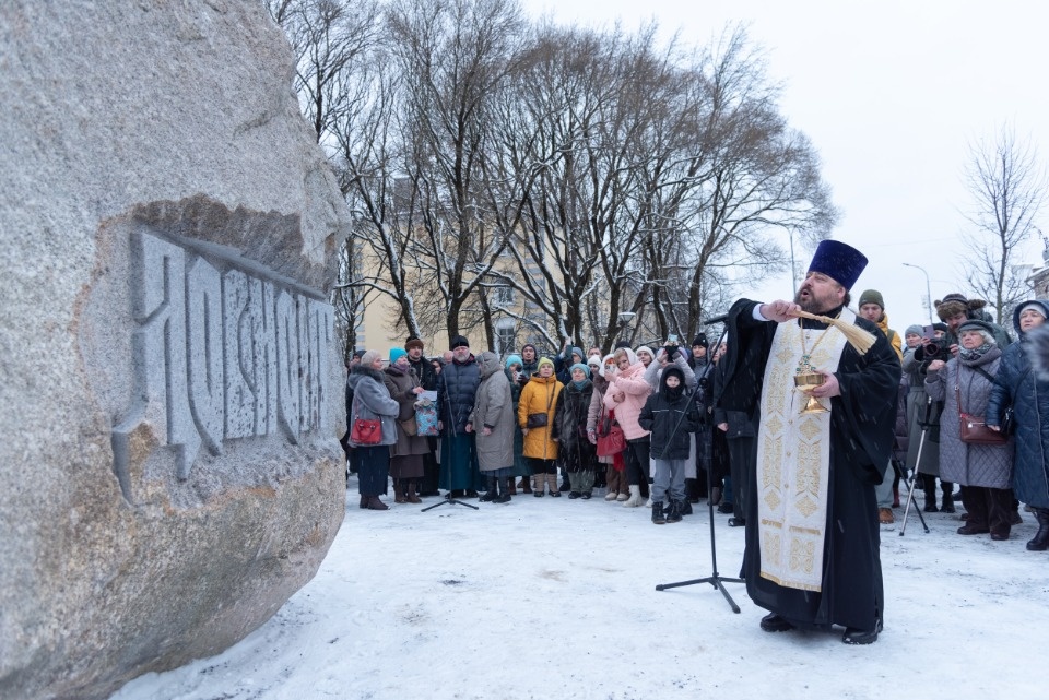Князь, очень приятно, князь  