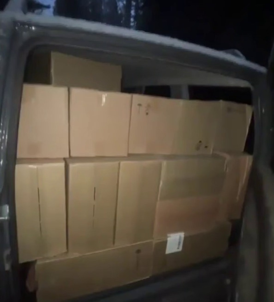 В Псковской области изъяли из оборота контрабандные сигареты на 10 млн рублей В Псковской области изъяли из оборота контрабандные сигареты на 10 млн рублей