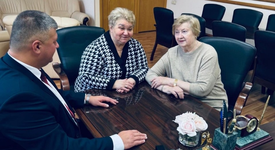 Игорь Иванов провел рабочую встречу с руководством швейной фабрики