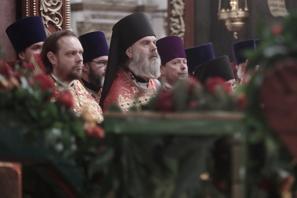 Мощи великомученика Георгия Победоносца встретили в Пскове 